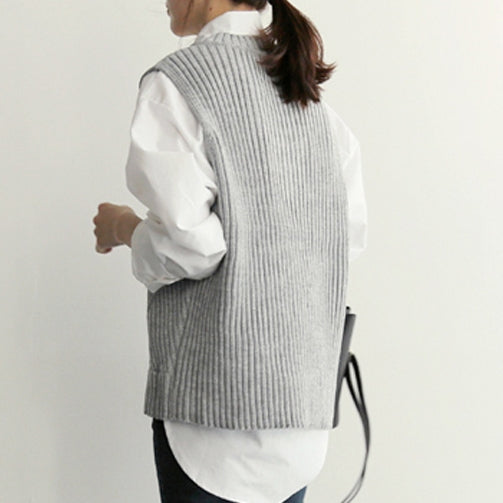 Women's Gray Vest with Texture pattern